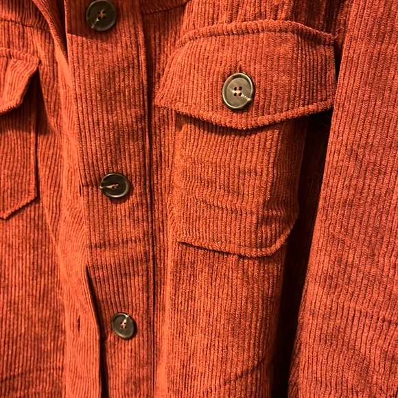 New release Fall ‘22 Zenana Rust colored Shacket - Picture 3 of 6